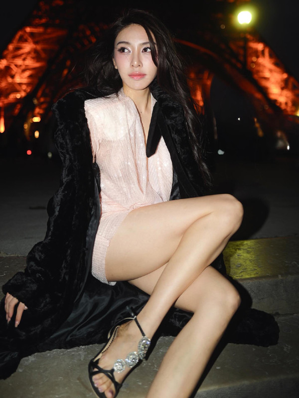 Linh Trương - mỹ nhân được ví là 'Phạm Băng Băng Việt Nam' ở ngoài đời sắc vóc ra sao? - Ảnh 4.