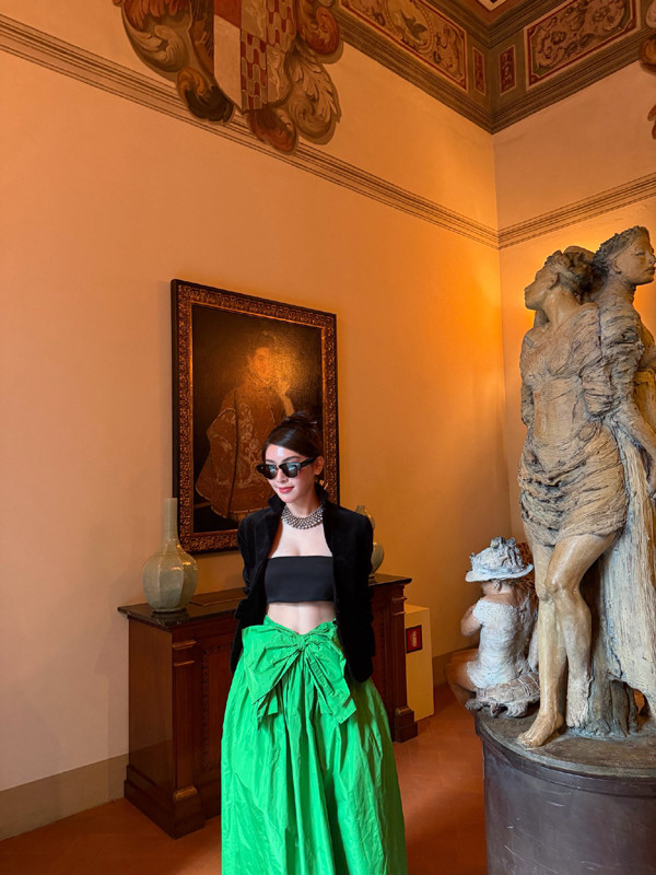 Linh Trương - mỹ nhân được ví là 'Phạm Băng Băng Việt Nam' ở ngoài đời sắc vóc ra sao? - Ảnh 9.