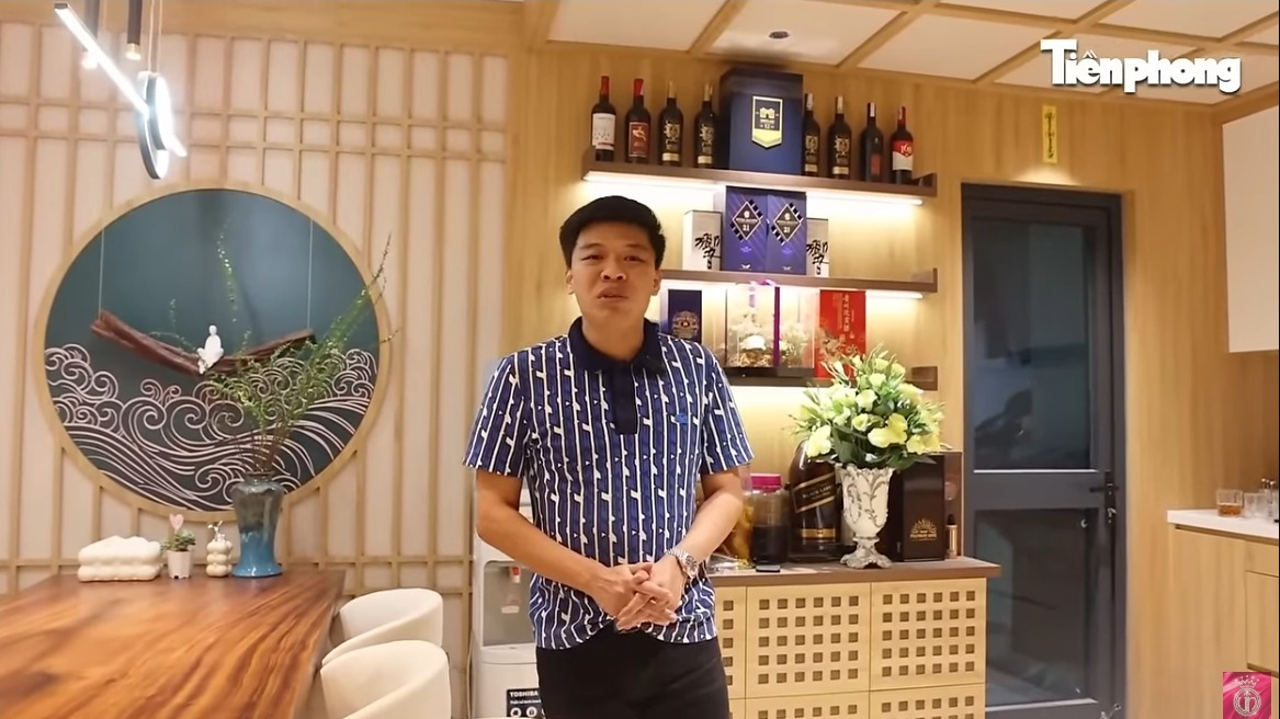 Bên trong căn hộ 10 tỷ đồng của Lý Toét phim Độc Đạo, gia chủ hé lộ không gian