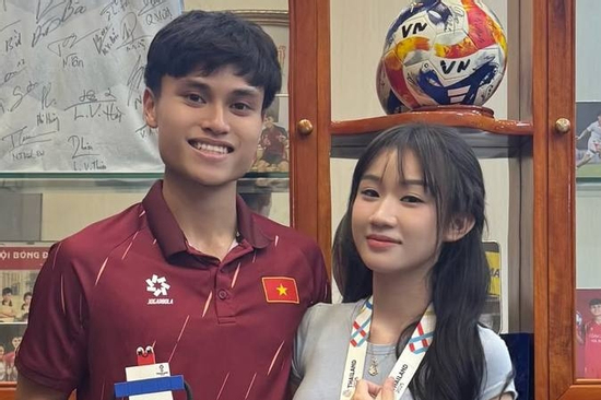 Bạn gái TikToker nổi tiếng của 'người hùng' Minh Phúc là ai?