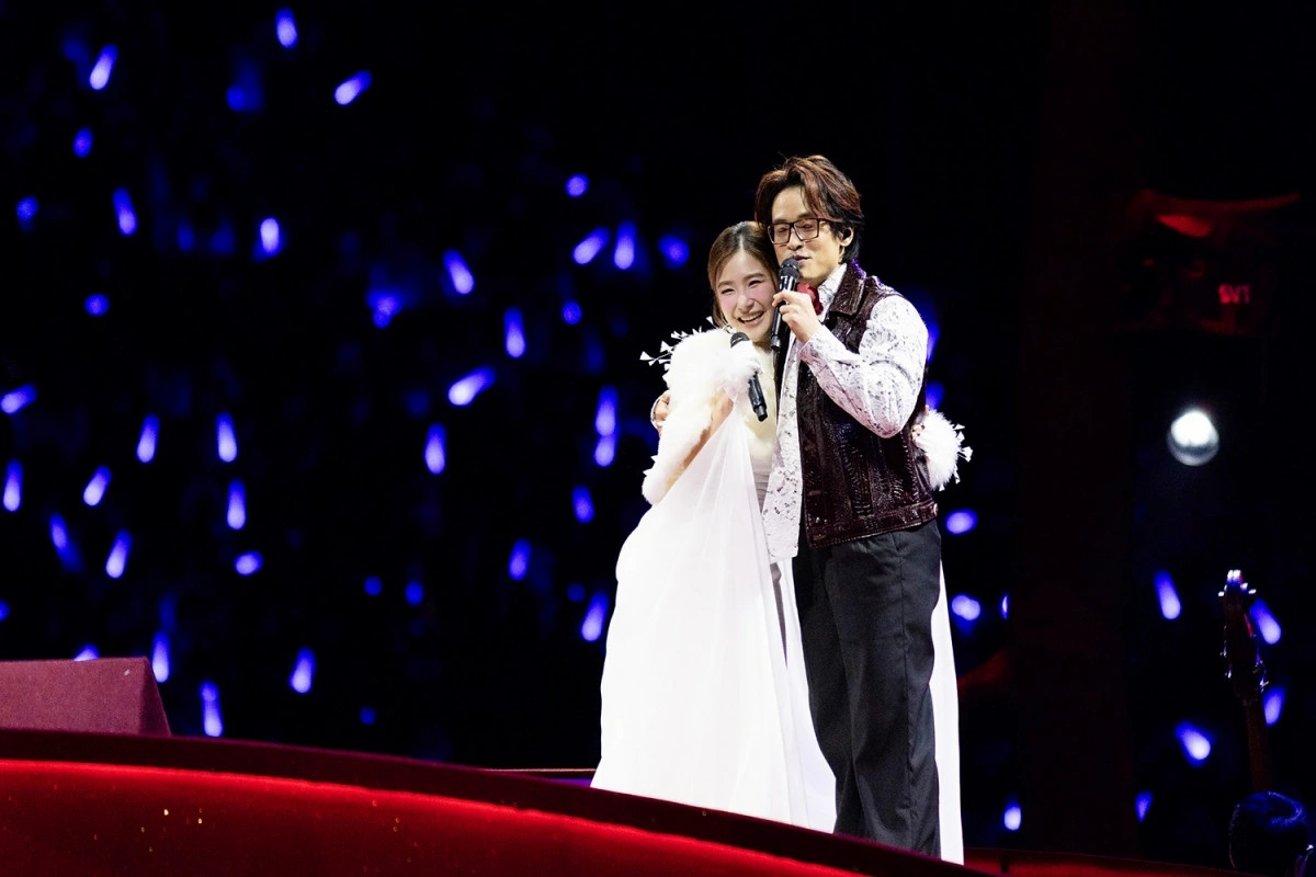 ha anh tuan danh 1 ty dong ho tro benh nhan ung thu ve que don tet hinh anh 5