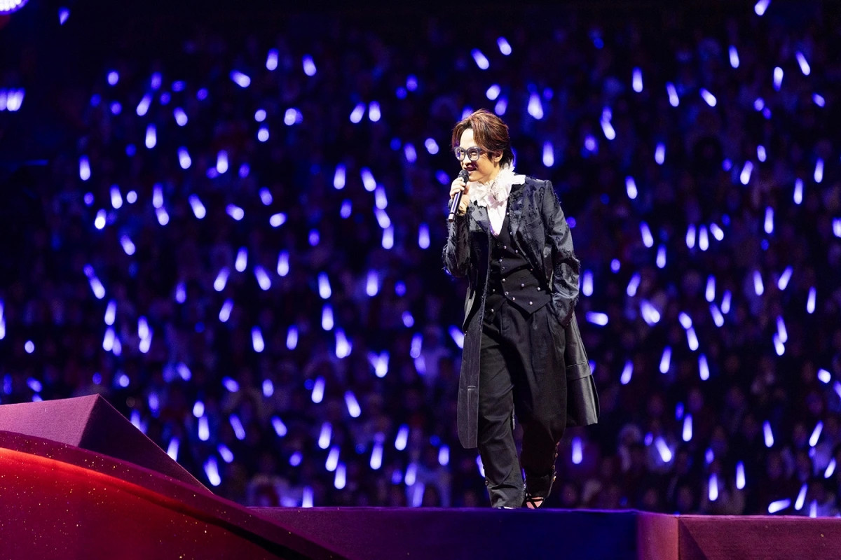 ha anh tuan danh 1 ty dong ho tro benh nhan ung thu ve que don tet hinh anh 4