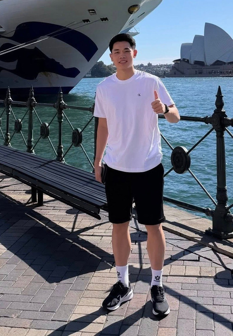 Tiền vệ Nguyễn Đình Bắc: Cực đơn giản mà chất giữa đời thường- Ảnh 3.