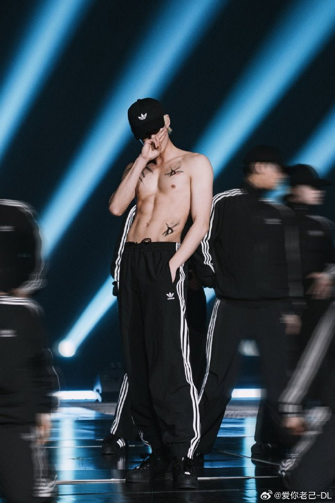 008vejzkgy1i9e35xi6jhj30qo140tdg