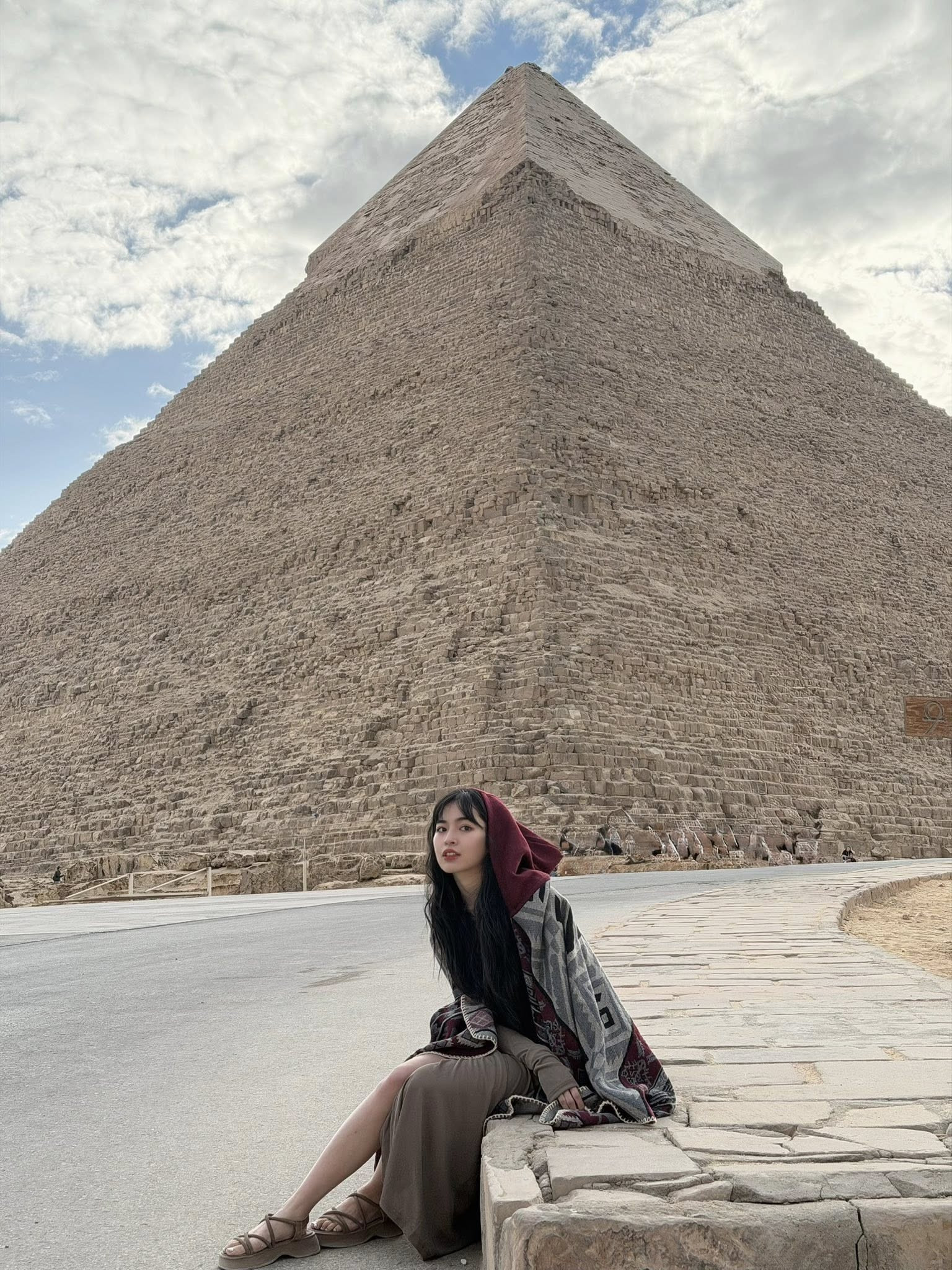 61633884314325673116013115060621765225054406n