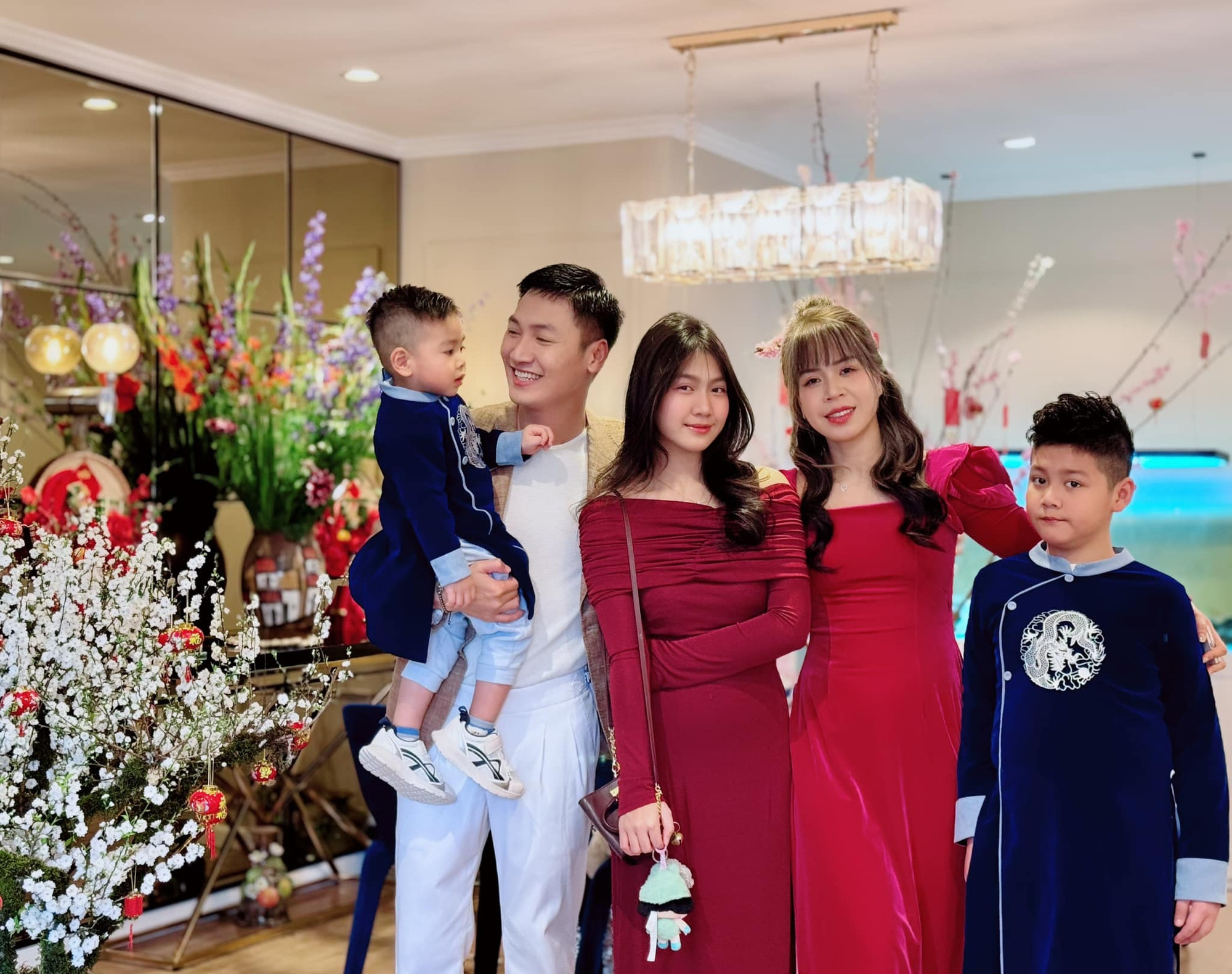 Nhan sắc 'nam thần' của diễn viên vừa giành giải Cánh Diều Vàng - Ảnh 6.