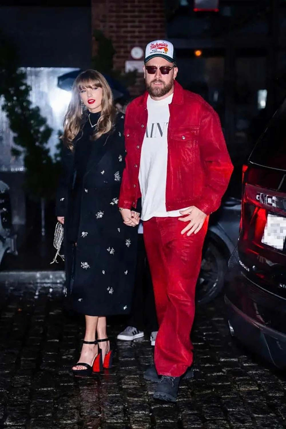 taylor swift va hon phu travis kelce hoan le cuoi hinh anh 1