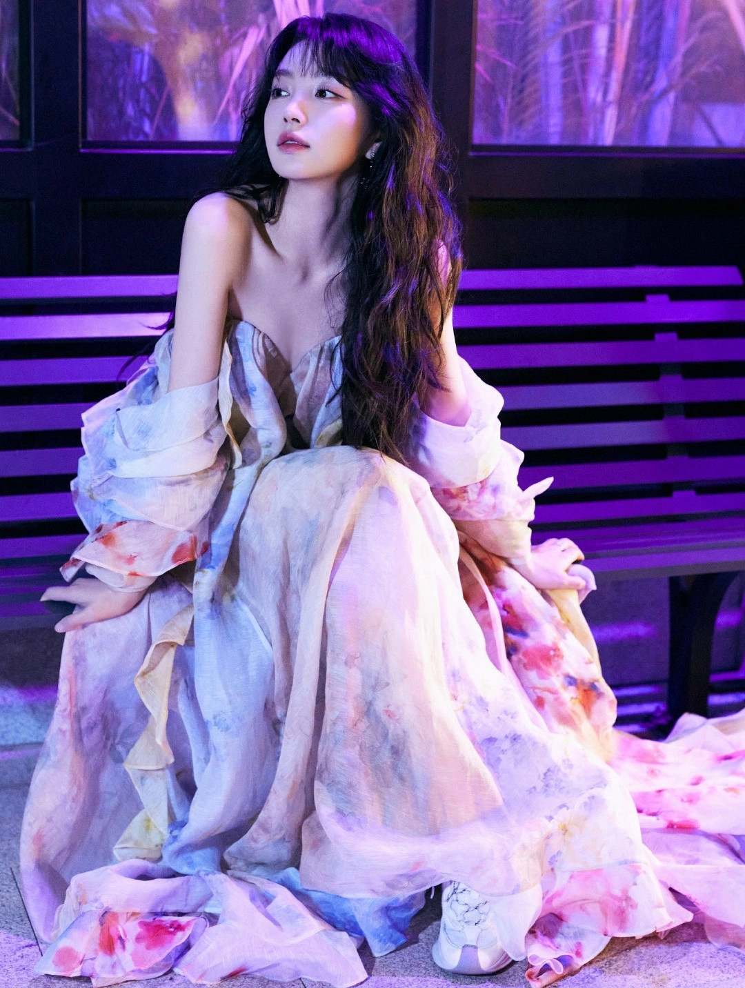 bach loc va Dien hi vi dinh hinh chuan dep moi cua man anh hoa ngu hinh anh 1