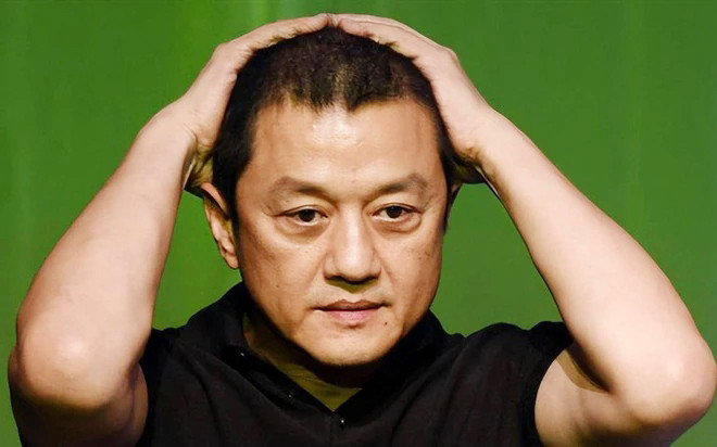 Nam thần vỡ nợ, được fan quyên góp 34 tỷ đồng giải cứu trong ê chề - Ảnh 1.