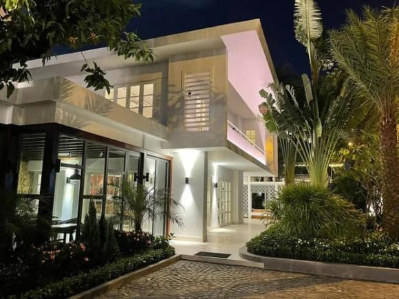 Khu vườn xanh mướt của Chi Bảo và vợ trẻ: Không gian sống lý tưởng tại TP . HCM - Ảnh 21.