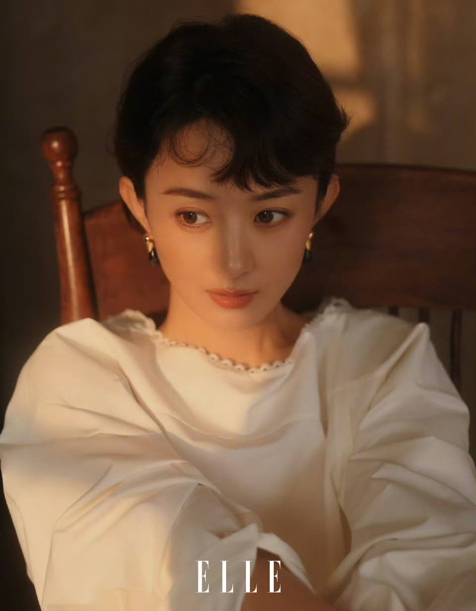 Triệu Lệ Dĩnh 'gây bão' khi bất ngờ xuất hiện với vẻ đẹp hoài cổ - Ảnh 2