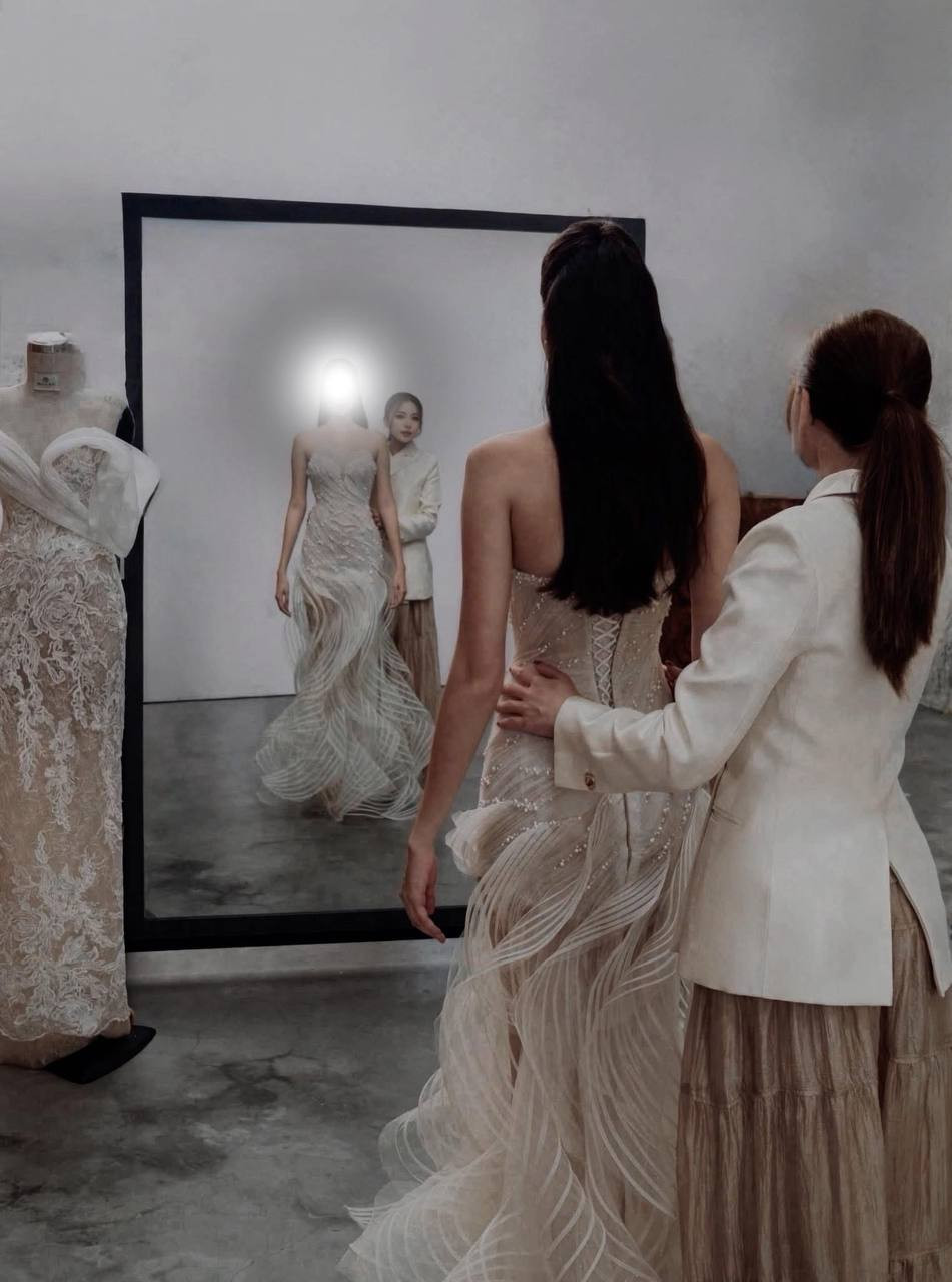 Nhà thiết kế Trà Linh chia sẻ hint về trang phục cưới của Phương Nhi