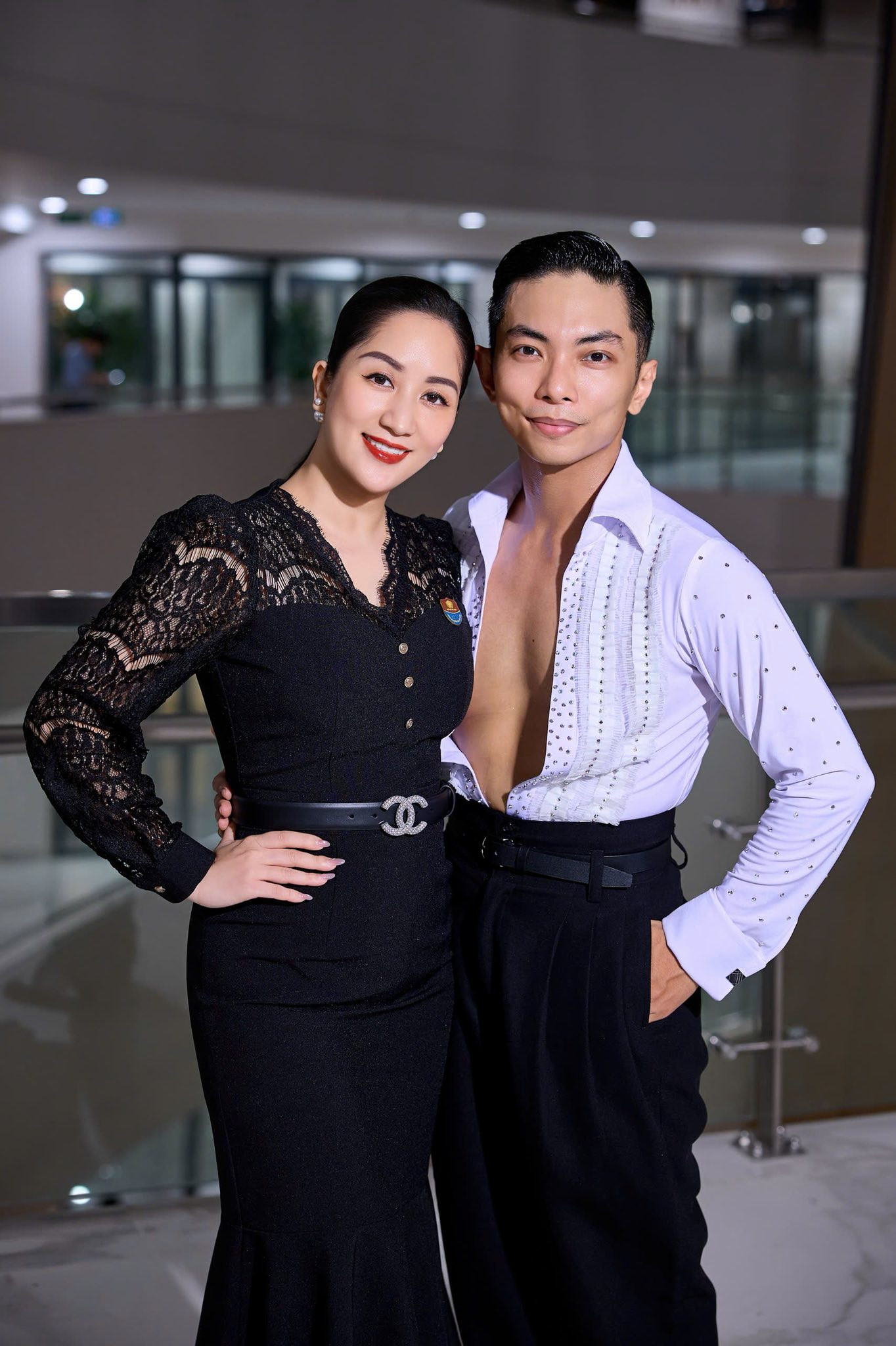 Hôn Nhân Của Cặp Cô Trò Nghệ Sĩ: Vợ Là Viện Trưởng Hơn Chồng 11 Tuổi, Chia Tay Nhiều Lần Vẫn Quay Lại 60520530614496446065203663153785526499383755N