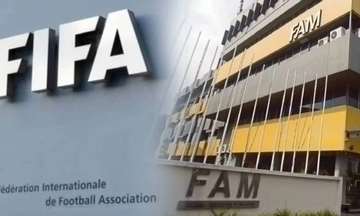 Lý do bất ngờ khiến lãnh đạo LĐBĐ Malaysia từ chức hàng loạt