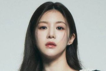 Ngắm trọn visual không góc chết của gương mặt 'tỷ lệ kim cương' khiến 13 quốc gia mê mẩn