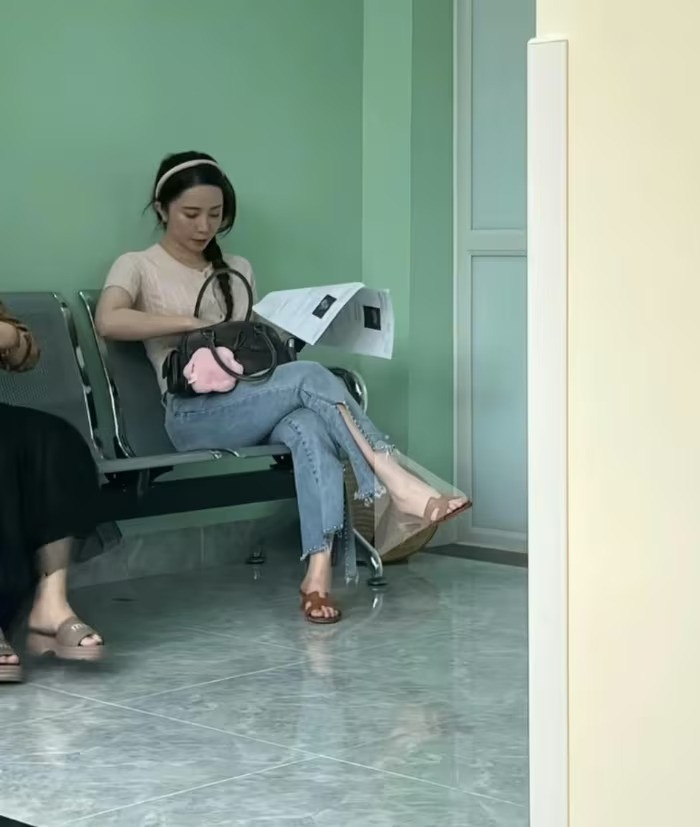 Quynh Nga Viet Anh Hiem Hoi Cung.jpg