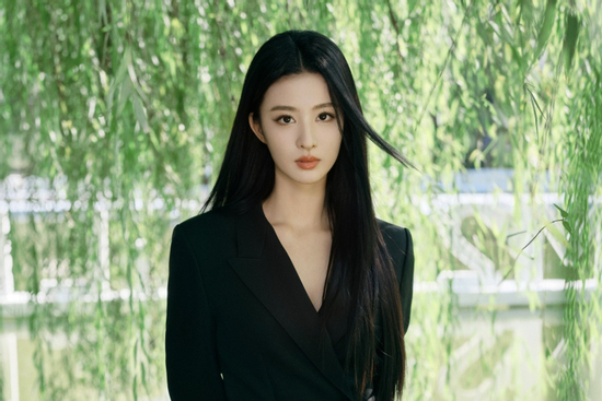 Đúng thứ Bảy ngày 24/1/2026, 3 con giáp bộn thu tiền tài tứ phía, trúng số độc đắc, làm ăn phất phát, thịnh vượng đủ đầy