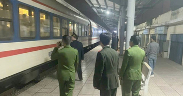 Giải cứu cô gái 16 tuổi bị ‘bắt cóc online’ đang đi trên tàu hỏa