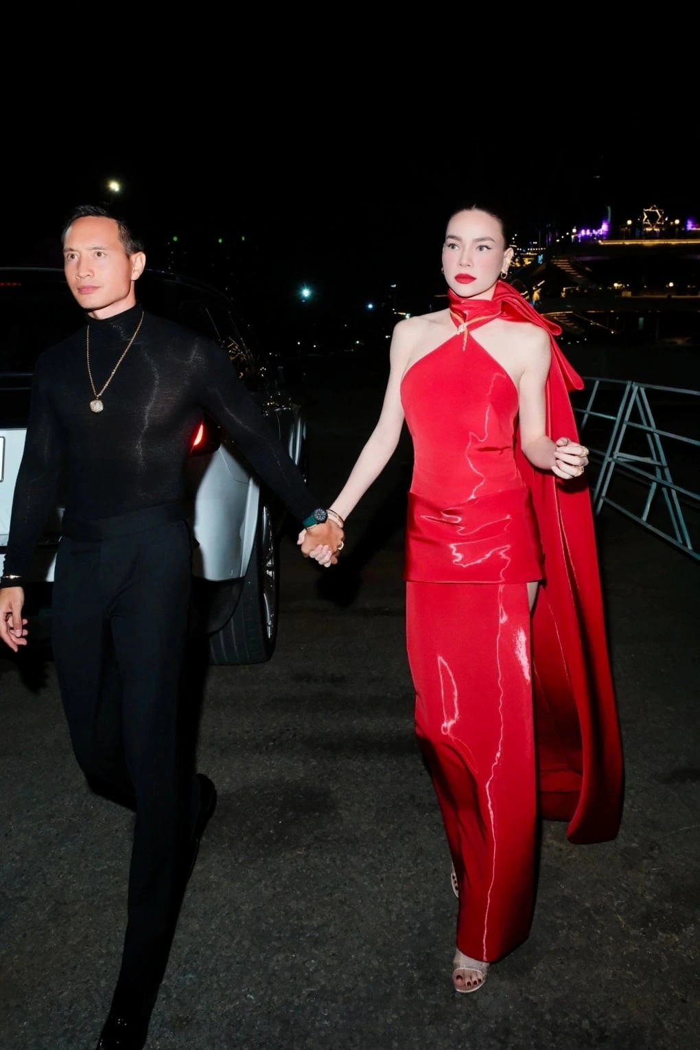 sao viet 23 1 hoa hau luong thuy linh du dam cuoi phuong nhi hinh anh 2