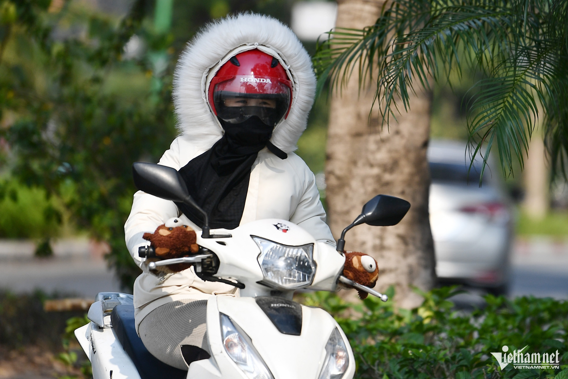 W-ret-hn- h.minh.jpg