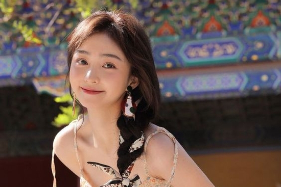 Đúng 12h30 ngày 25/1/2026, 3 con giáp nhận được lương thưởng hậu hĩnh, tiền bạc dư dả, tình yêu gõ cửa liên hồi