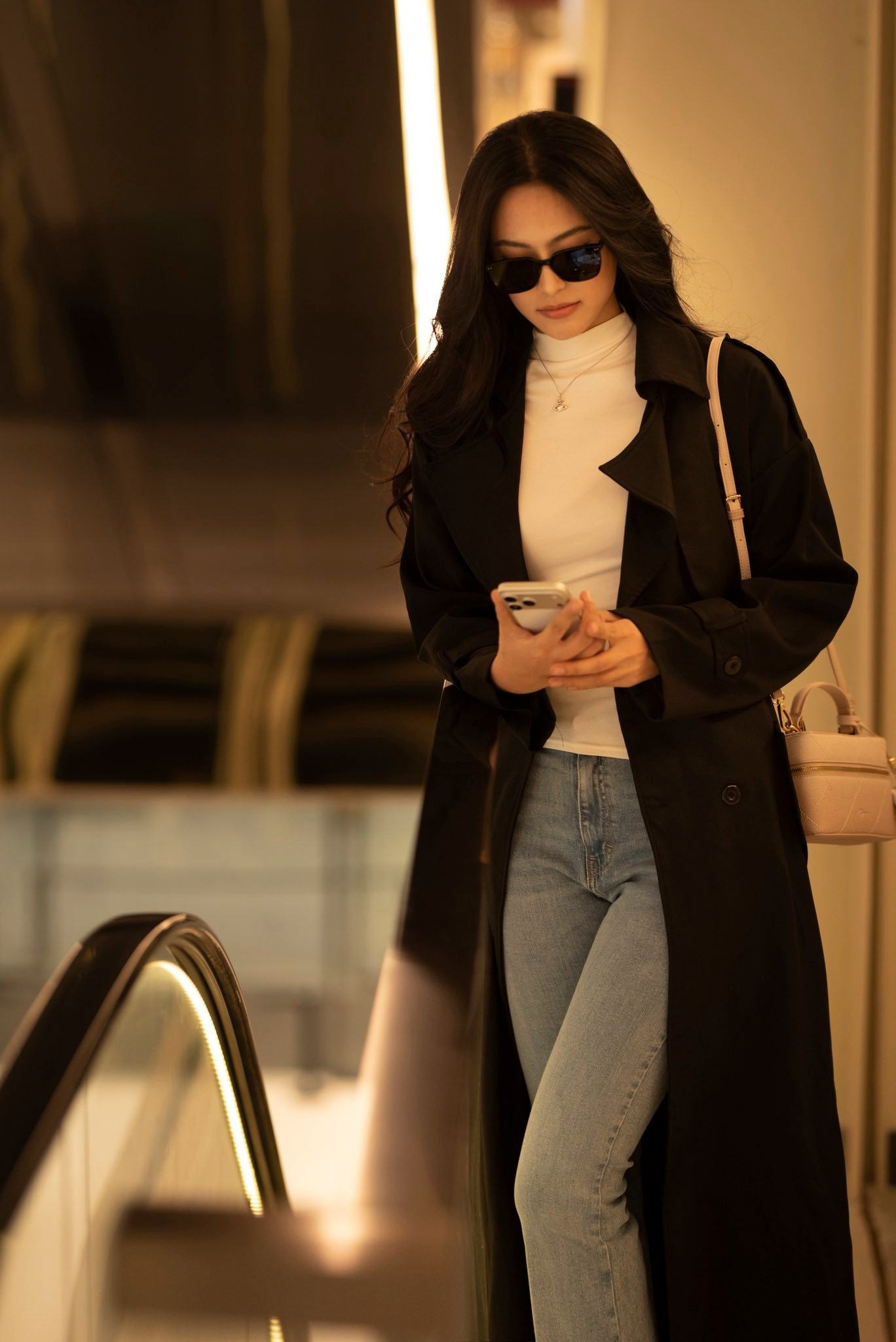 Á hậu quê Hải Phòng: Tỏa sáng với vẻ đẹp tự nhiên và tài năng nổi bật - Ảnh 3.