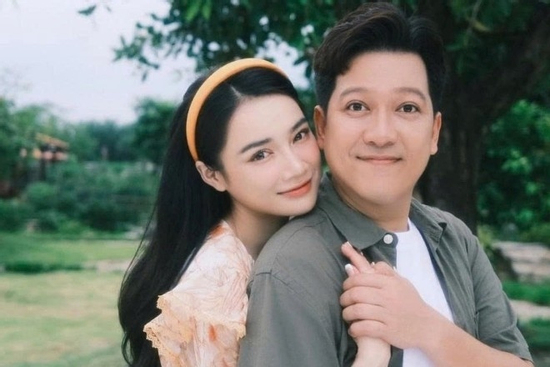 Nghệ sĩ Trường Giang bất ngờ xin lỗi vợ