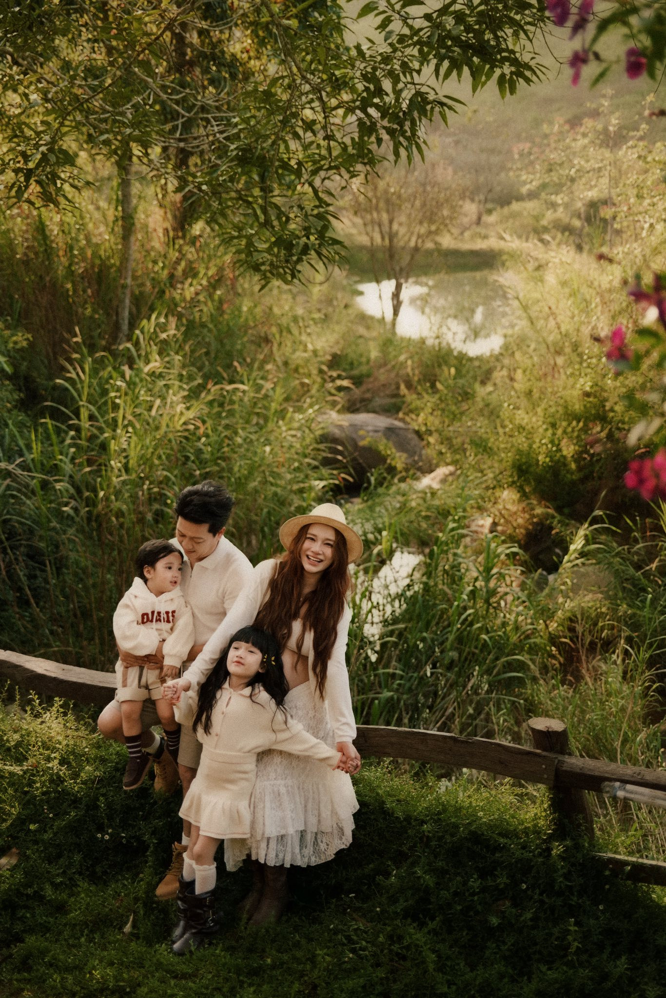 Nhã Phương sau 8 năm kết hôn với Trường Giang: Ứng xử khéo léo, được chồng biết ơn - Ảnh 5.