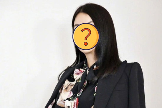 Nữ MC đình đám bị điều tra vì nghi vấn rửa tiền