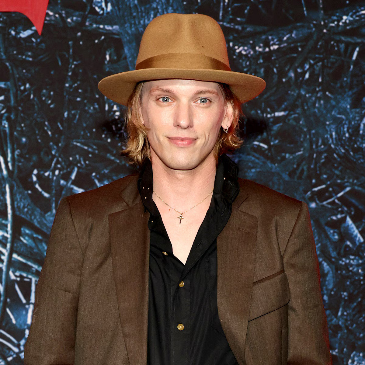 Top Sao Nam Hollywood 'Từ Bỏ' Nhan Sắc Điển Trai Để Biến Thành Quái Vật Gây Ám Ảnh Sao Hollywood (6).Jpg