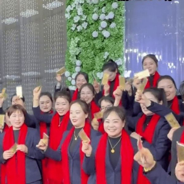 Công ty thưởng Tết cho nhân viên bằng vàng 9999: Tổng số tiền gây choáng