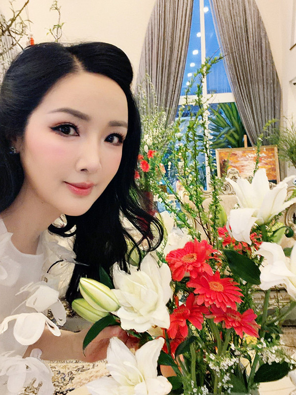 Tuổi U60, một hoa hậu Việt tích cực giảm cân để đón Tết 'ăn bánh chưng' - Ảnh 3.