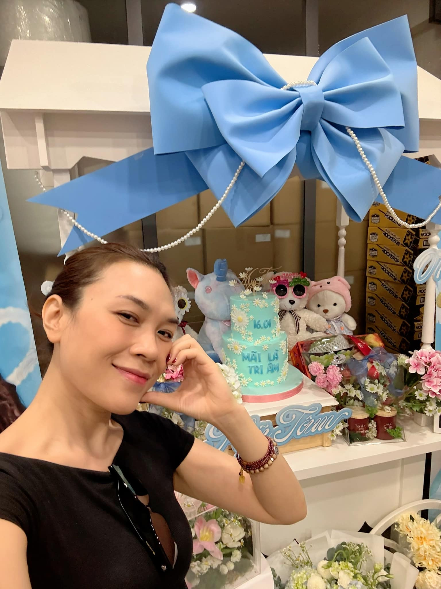 Làn da không khuyết điểm của Mỹ Tâm - Ảnh 9.