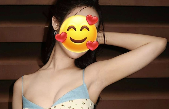 'Sao nhí' Việt gây tranh cãi vì phong cách gợi cảm: Soi 1 chi tiết mới thấy dư luận quá khắt khe