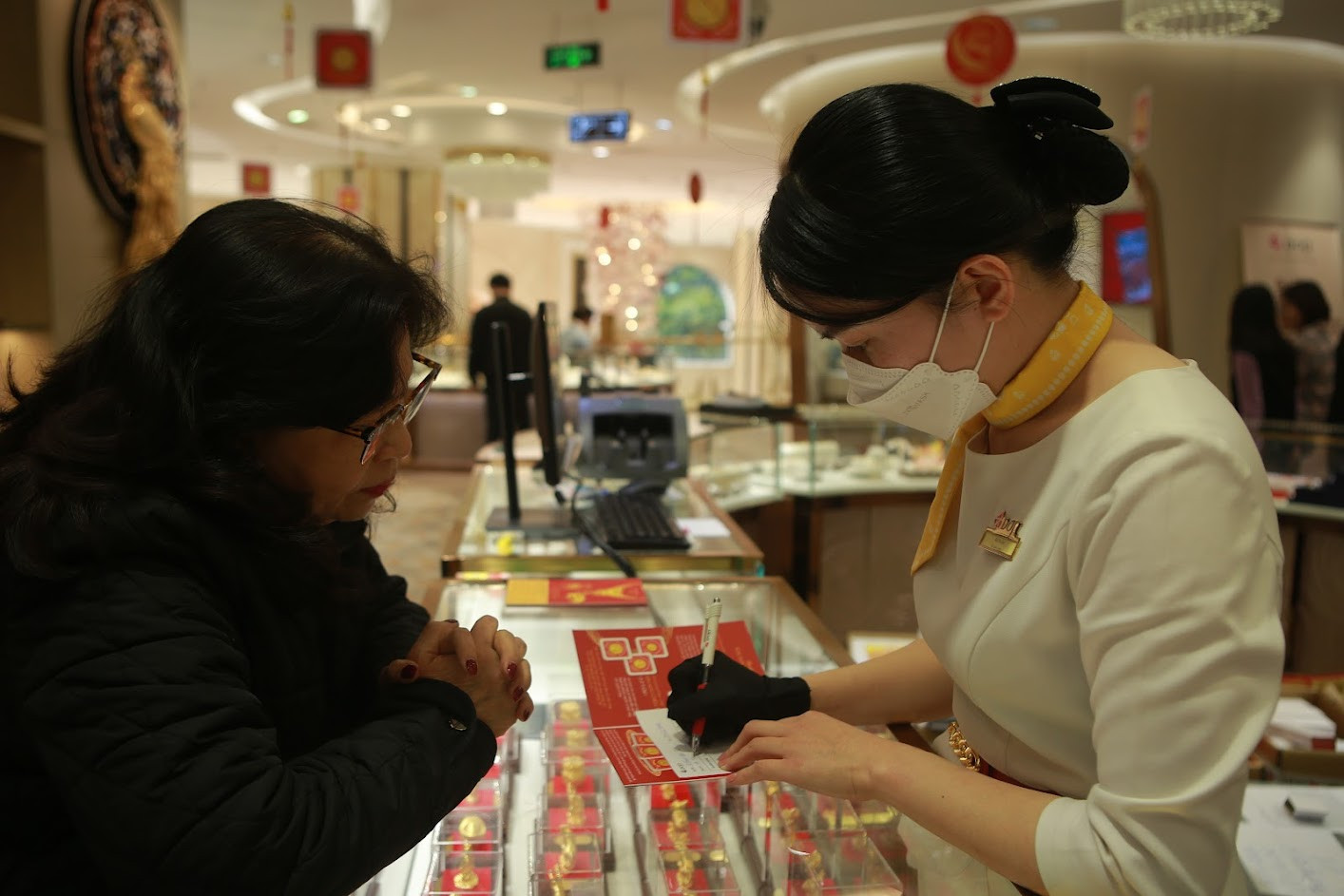 Loại trang sức nào giúp hút tài lộc, mang lại may mắn trong năm 2026? - Ảnh 1.