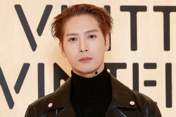 Vương Gia Nhĩ và những bước chậm sau thời hoàng kim