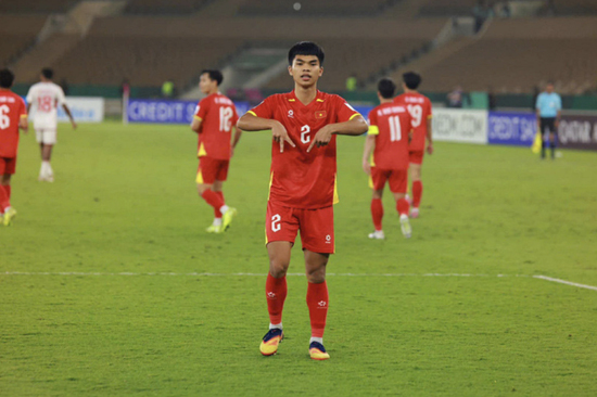 Lời đặc biệt của HLV Kim Sang-sik sau trận U23 Việt Nam thua U23 Trung Quốc