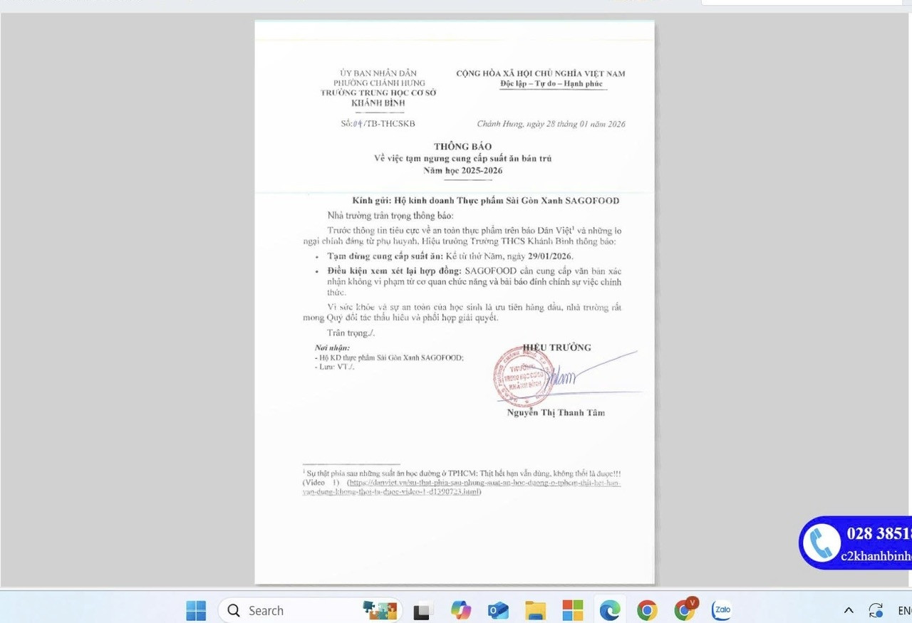 Thêm loạt trường học ở TPHCM dừng bữa ăn bán trú trước nghi vấn thực phẩm không an toàn  - Ảnh 1.