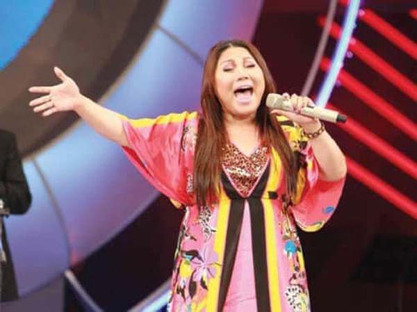 Trước Khi Nhập Viện Vì Chạy Thận, Cuộc Sống Của Siu Black Ra Sao? Siu Black 'Họa Mi Tây Nguyên' Của Làn Sóng Xanh Thập Niên 90: 2 Bi Kịch Trong Cuộc Đời Và Tuổi Xế Chiều Bất Ngờ Vực Dậy - Ảnh 4.