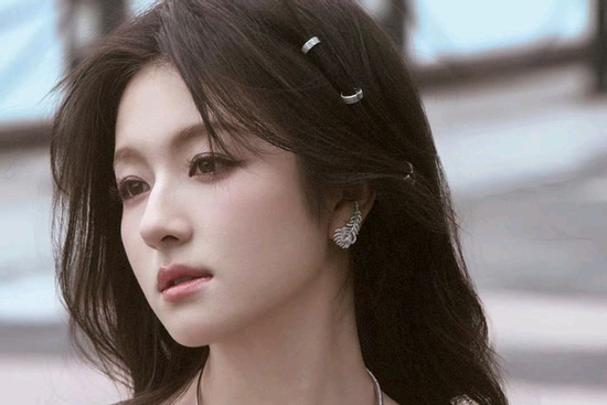 Trúng số độc đắc đúng 12h30 ngày 4/1/2026, 3 con giáp mở mắt tiền rơi trúng người, đỏ cả tình lẫn tiền, tài lộc vượng phát