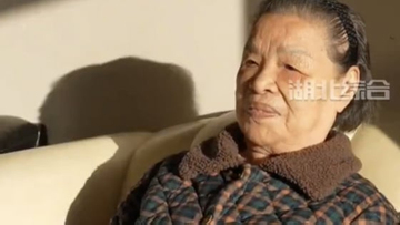 Cụ bà 92 tuổi được mệnh danh 'Người đẹp ngủ trong rừng'