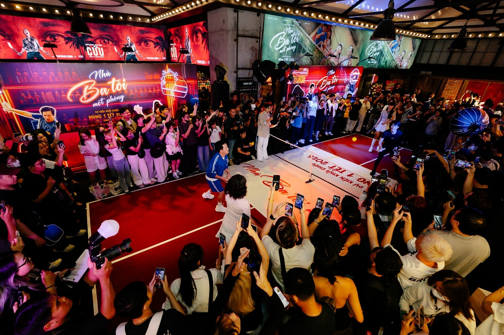 phim Nha ba toi 1 phong 2.jpg