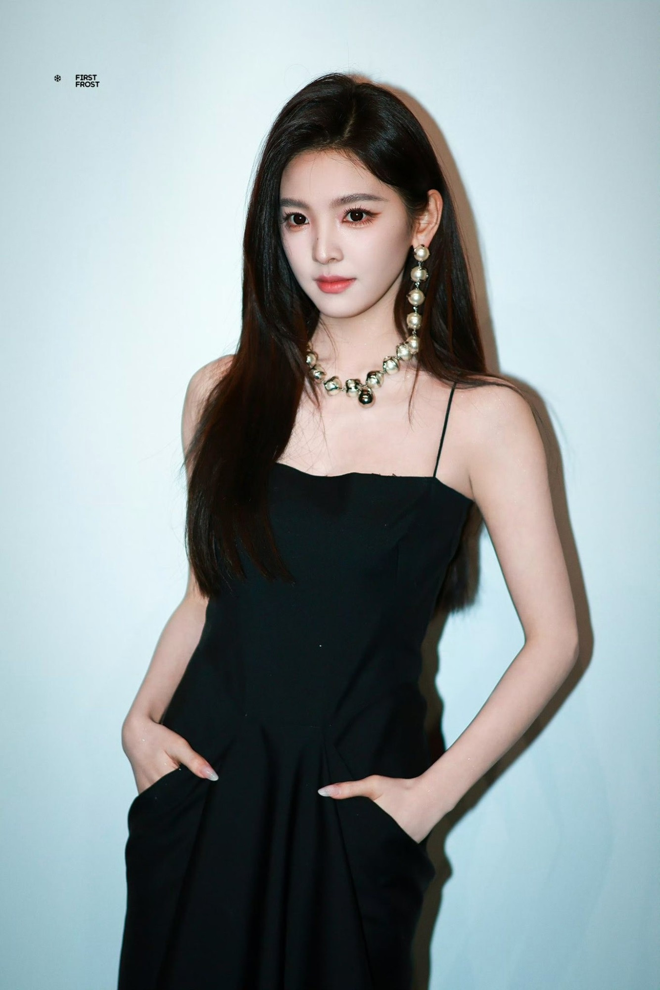 Chương Nhược Nam 'lột xác' tại show diễn Xuân Hè 2026 của thương hiệu Givenchy - Ảnh 1