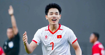 Đình Bắc 'lụm' giải châu Á mỏi tay, tuổi 22 sở hữu gia tài cúp và huy chương gây choáng