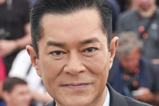 Cổ Thiên Lạc nhập viện, phải bỏ lỡ một số hoạt động quảng bá bộ phim mới