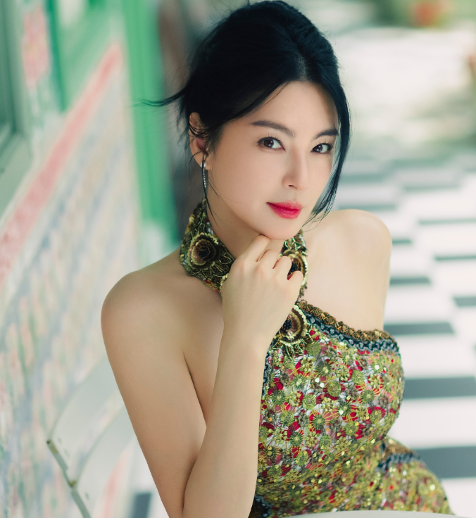 Vóc dáng vạn người mê của Trương Vũ Kỳ ở tuổi 39: Duy trì chế độ ăn uống và tập luyện nghiêm ngặt - Ảnh 3