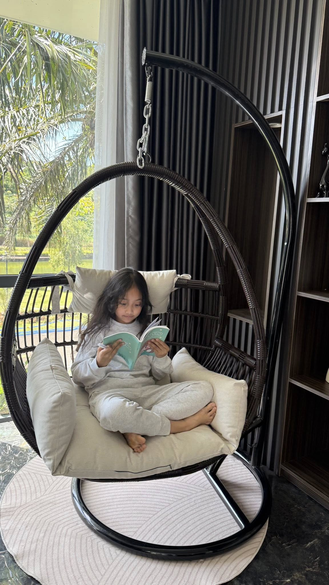 3 con nhà Khánh Thi - Phan Hiển đón Tết dương lịch ở Đà Lạt - Ảnh 5.