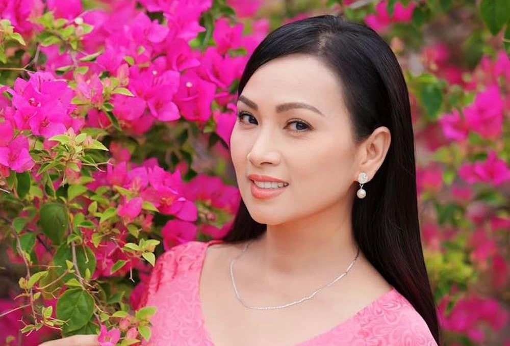 Cuộc sống viên mãn của ca sĩ Hà Phương bên chồng tỷ phú Chính Chu - Ảnh 4.