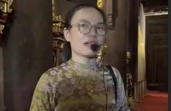 Đình chỉ hướng dẫn viên thuyết minh sai tại Khu di tích Quốc gia đặc biệt