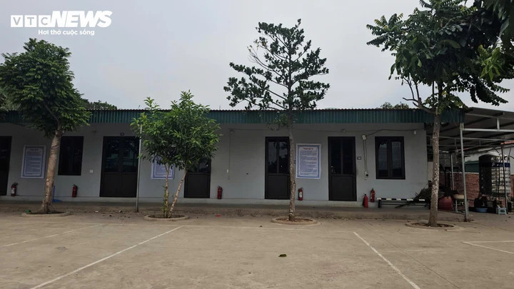 Trung tâm gồm dãy nhà cấp 4 được chia thành nhiều phòng khác nhau, sau vụ việc nam học viên tử vong hiện nơi này đã đóng cửa, dừng hoạt động.